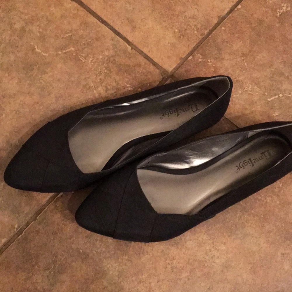 Black flats size 9